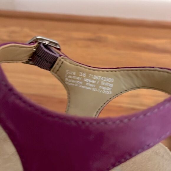 Dansko Roxie Rainbow Multicolor Sandals size 38 / 7.5-8 - Picture 12 of 12